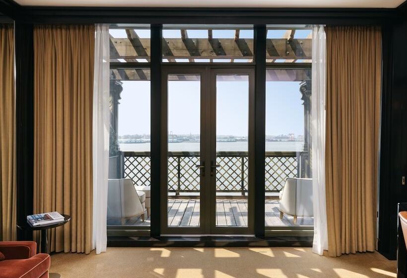 高级套房, Casa Cipriani New York