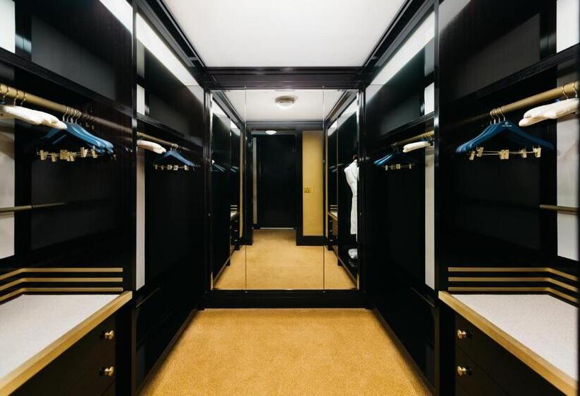 带河湖景观的套房, Casa Cipriani New York