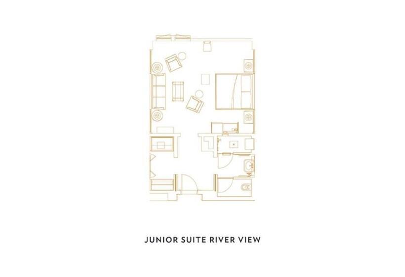 Junior suite with river view, Casa Cipriani New York