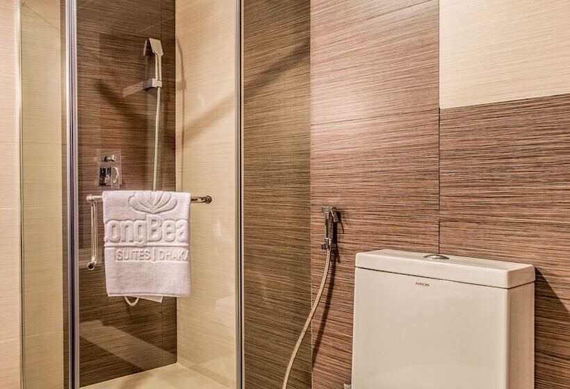 اتاق لوکس, Aara Hospitality Services Limited