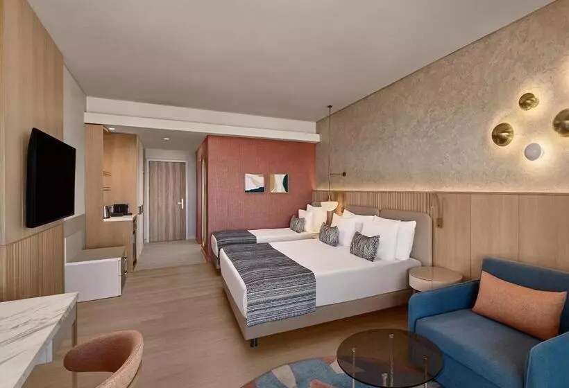 Standard Quadruple Room Sea View, Akra Sorgun Tui Blue Sensatori