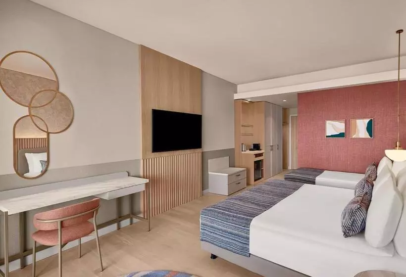 Standard Quadruple Room Sea View, Akra Sorgun Tui Blue Sensatori