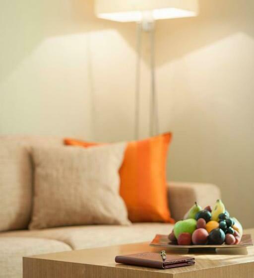 سوئیت دلوکس 2 خوابه, Carlton Downtown