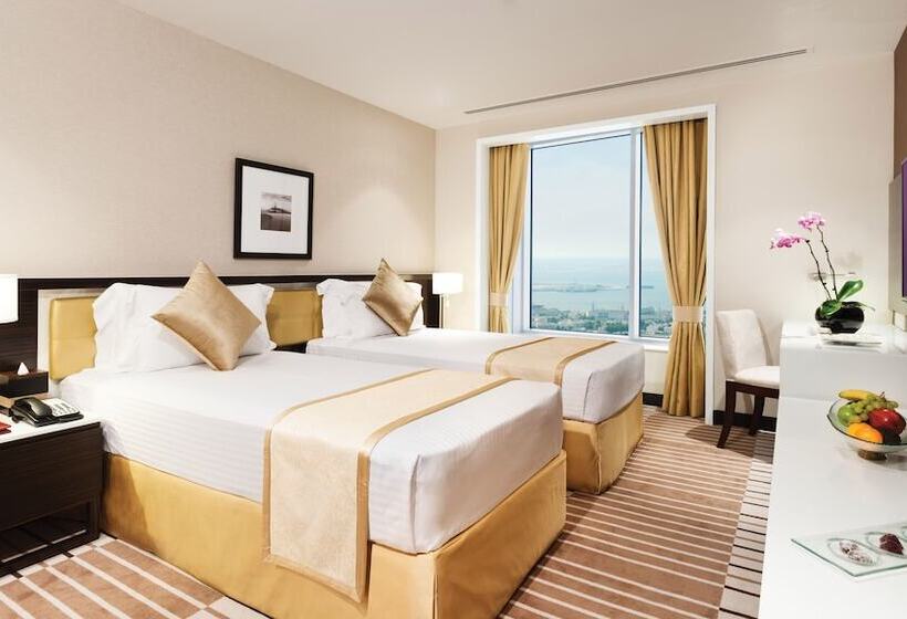 سوئیت با چشمانداز, Carlton Downtown