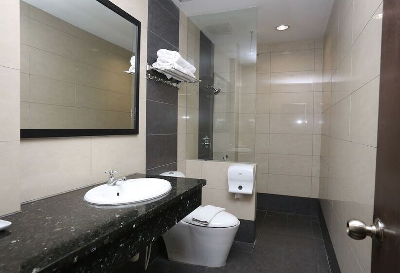 غرفة ديلوكس, Crystal Lodge