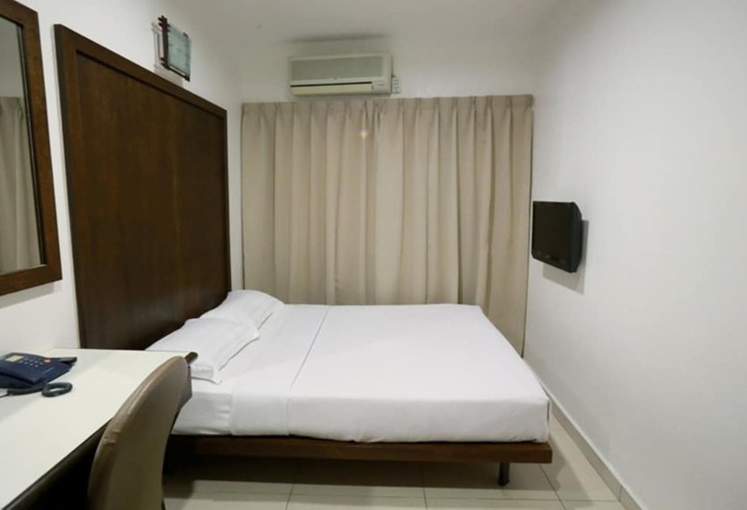 غرفة قياسية, Crystal Lodge