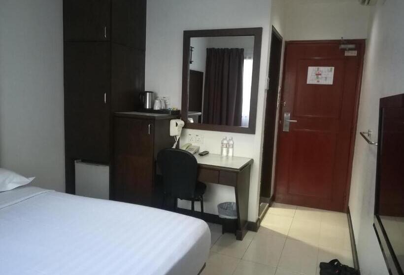 غرفة قياسية, Crystal Lodge