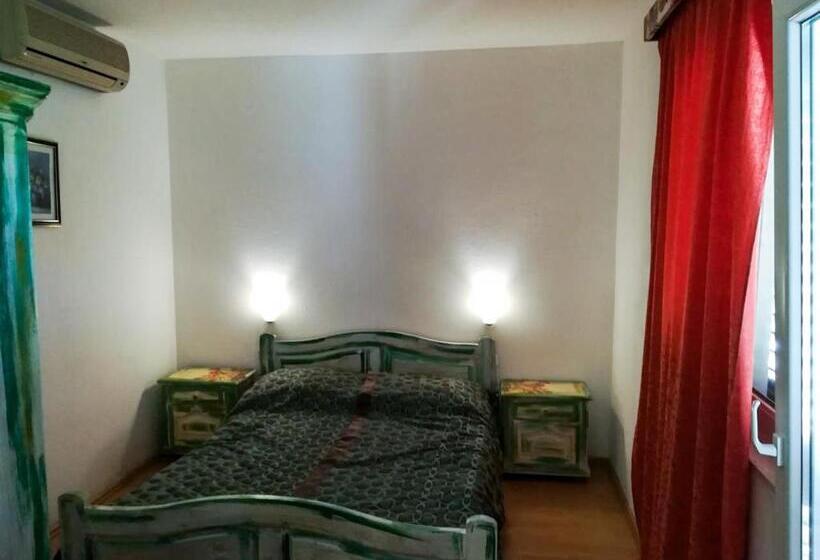 חדר סטנדרט נוף לים, Guest House Pikala