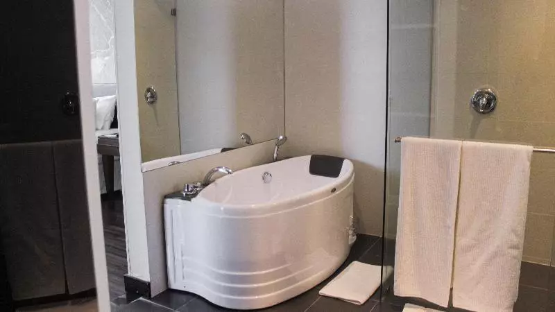 スイート, Holiday Inn Bucaramanga Cacique, An Ihg