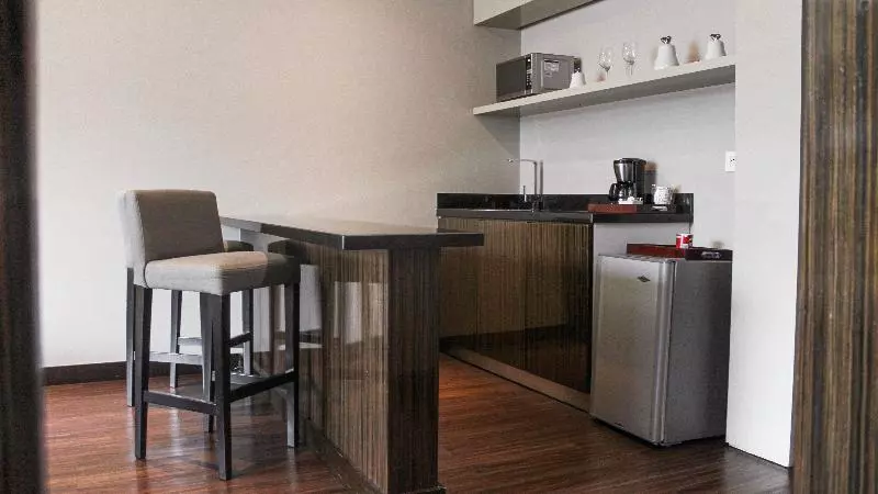 スイート, Holiday Inn Bucaramanga Cacique, An Ihg