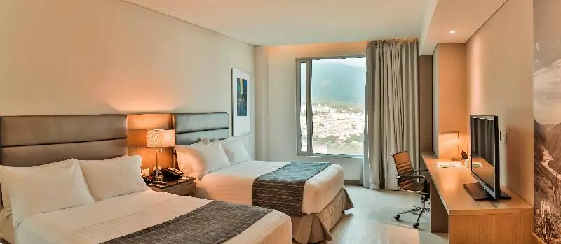 キングサイズベッドのスタンダードルーム, Holiday Inn Bucaramanga Cacique, An Ihg