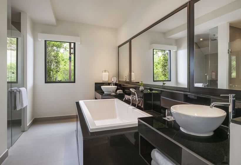 Семейный Номер, Hyatt Regency Phuket Resort