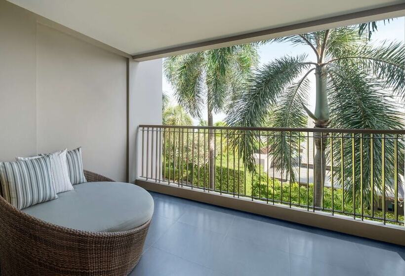 Семейный Номер, Hyatt Regency Phuket Resort