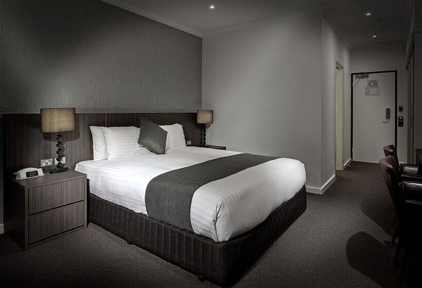 חדר סופריור, Lakes