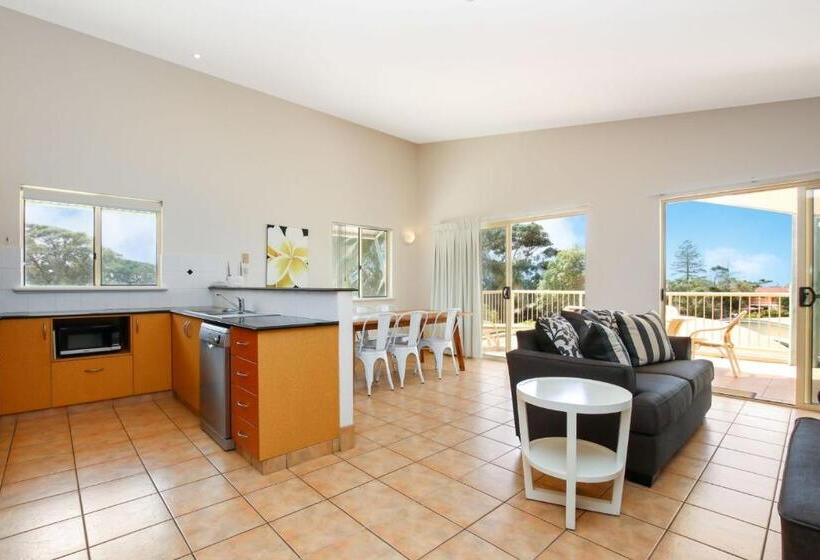 آپارتمان 2 خوابه با چشمانداز دریا, Lennox Beach Resort