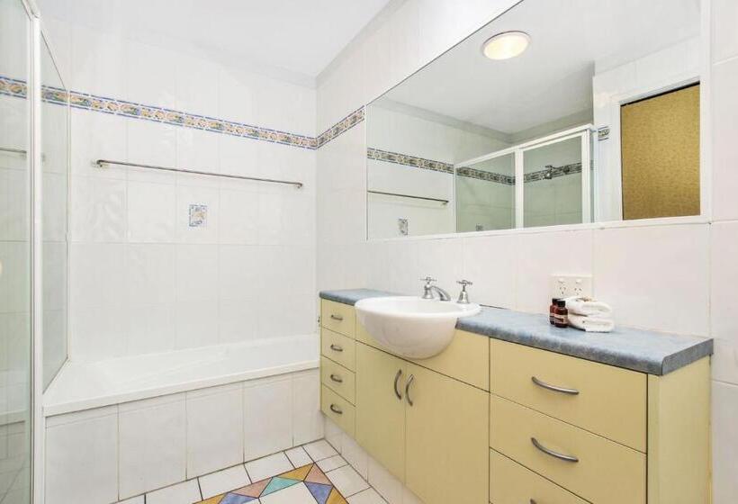 آپارتمان 3 خوابه با چشمانداز دریا, Lennox Beach Resort