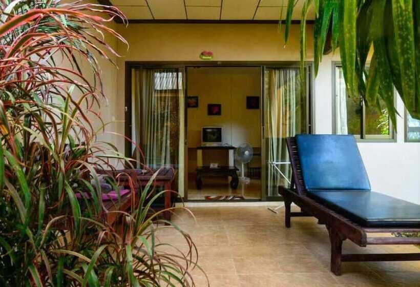 חדר משפחתי, Meewaya