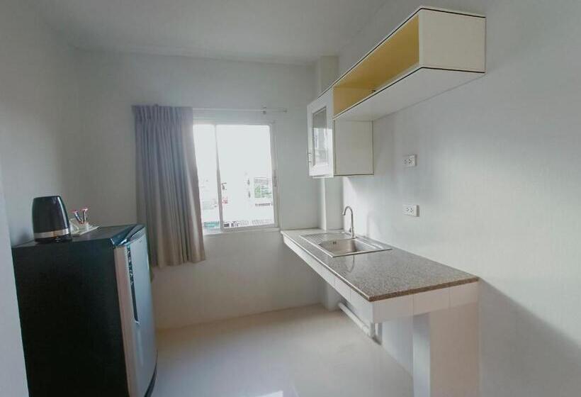 Executive Room, Praso Residence