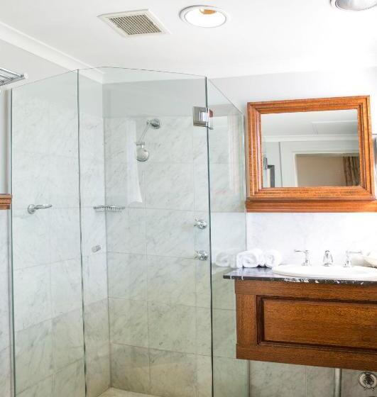 اتاق استاندارد, Royal Exhibition