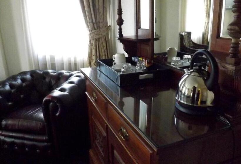 اتاق استاندارد, Royal Exhibition