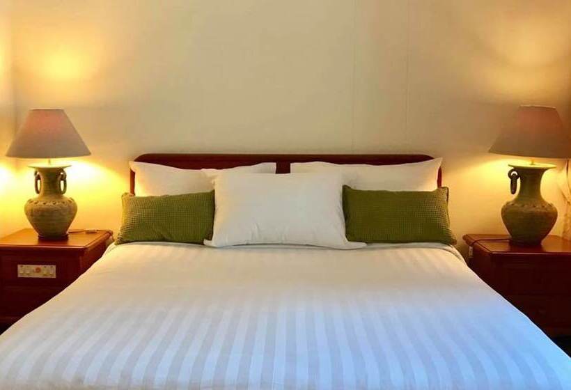 اتاق استاندارد, Surin Bay Inn