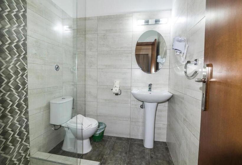 デラックスルーム, Tivoli