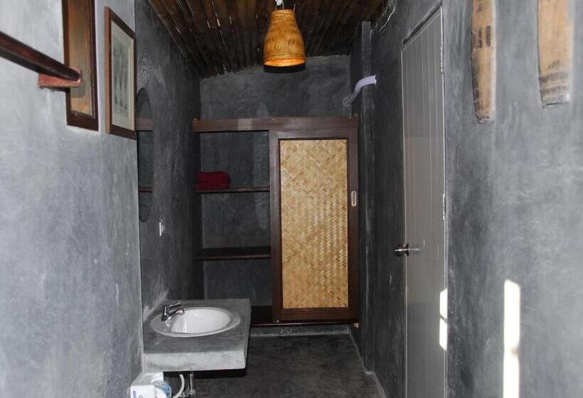 بنجلو قياسى مطلّ علي الحديقة, Malibu Beach Bungalows