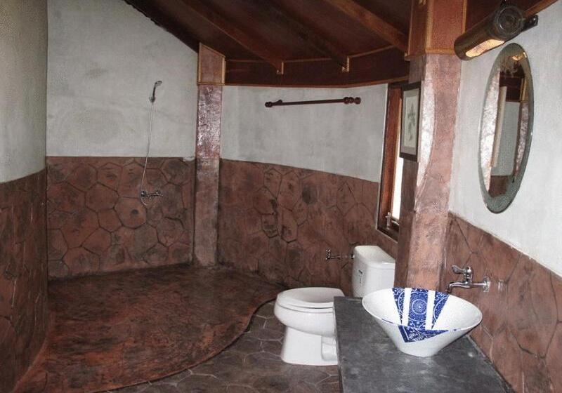 بنجلو قياسى, Malibu Beach Bungalows