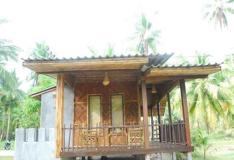 بنجلو قياسى, Malibu Beach Bungalows