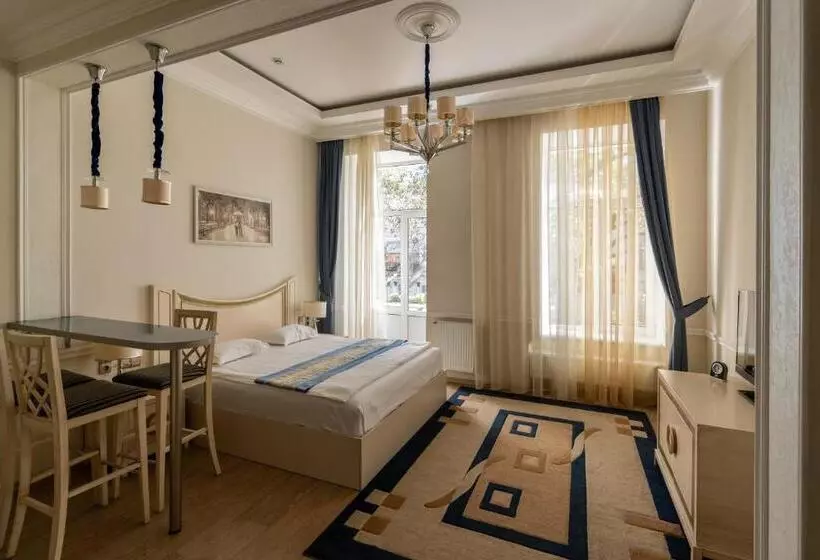 آپارتمان 1 خوابه با بالکن, Metro Hotel Apartments