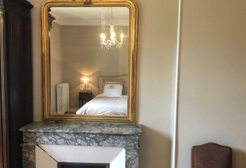 חדר דחוקס עם מיטת קינג, Chateau Vary