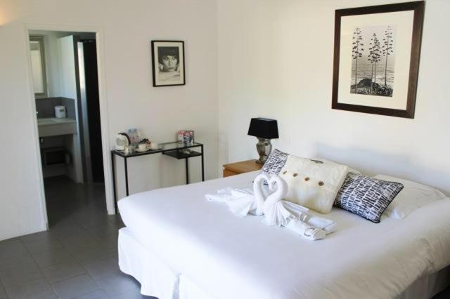 Номер Superior Вид на Бассейн, Villa Made