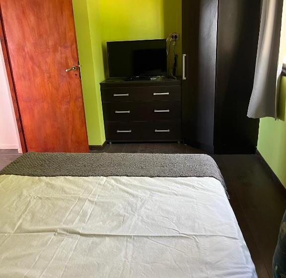 1 Bedroom Apartment Lake View, El Breton