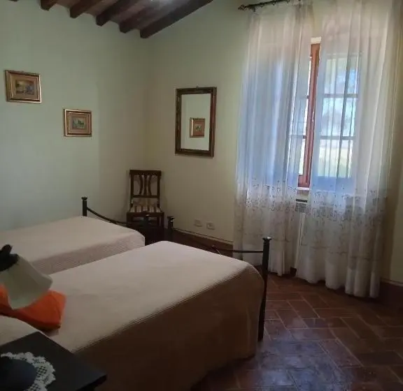 Huoneisto 3 Makuuhuonetta, Agriturismo Collesassi
