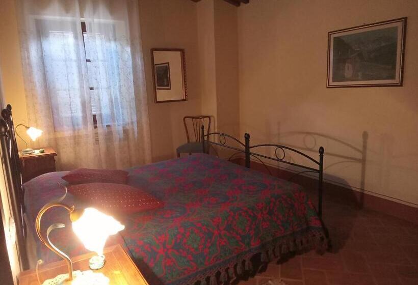 شقة 3 غرف, Agriturismo Collesassi