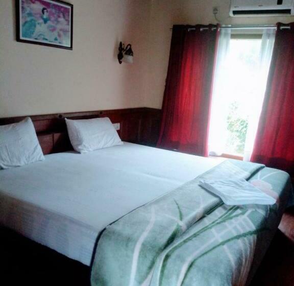 خانه 2 خوابه, Johnson S Homestay   Ecohouseboat