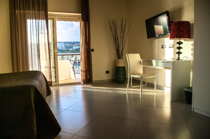 غرفة تنفيذية, 4 Spa Resort