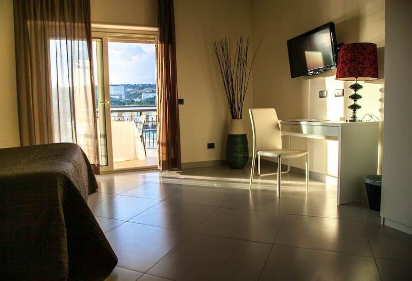 غرفة تنفيذية, 4 Spa Resort