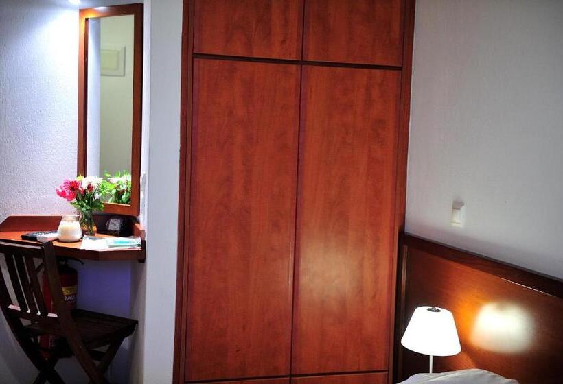 إستوديو قياسى مطل على البحر, Eye Q Resort Seaview