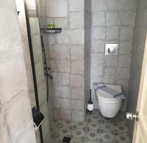 اتاق لوکس سه تخته, Galaxa Mansion