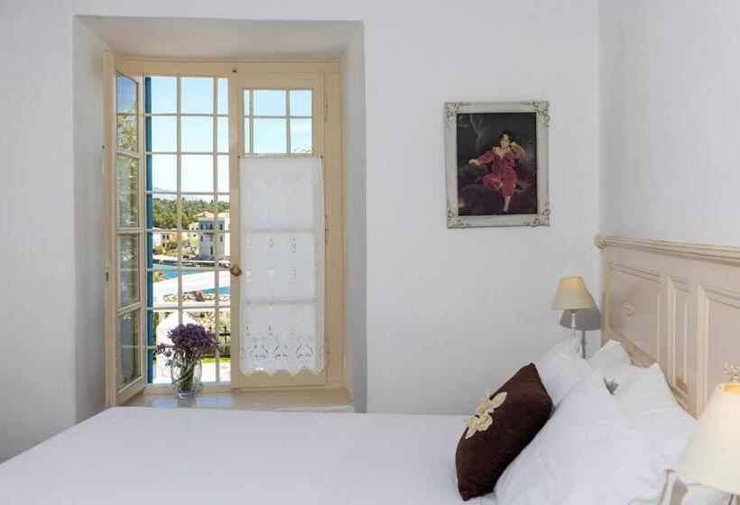 اتاق لوکس سه تخته, Galaxa Mansion