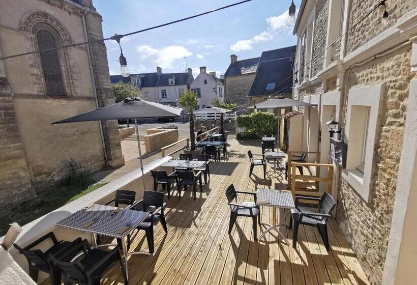 Семейный Номер, Hôtel Restaurant Le Mulberry Arromanches