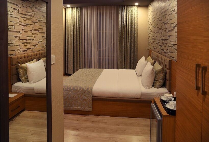 スタンダードルーム, Imperial Park