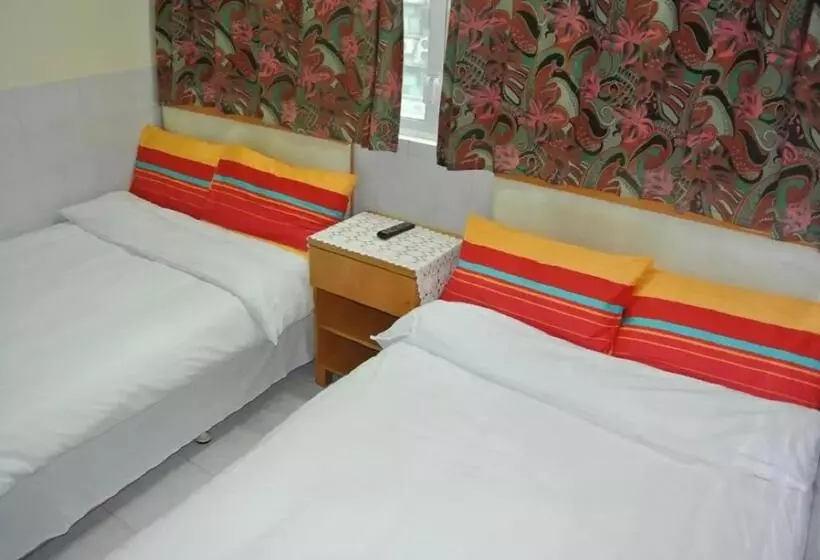 اتاق استاندارد سه نفره, V Inn