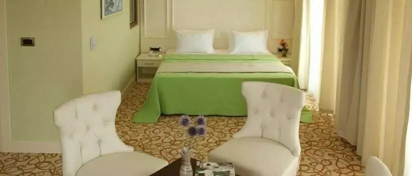 Standard-huone, Double Royal