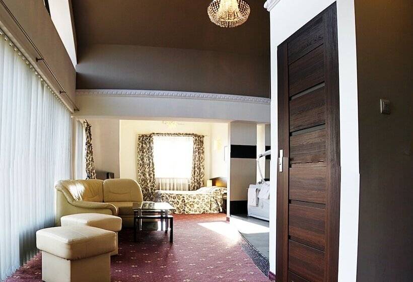 آپارتمان سوپریور 1 خوابه, Monet & Rubbens