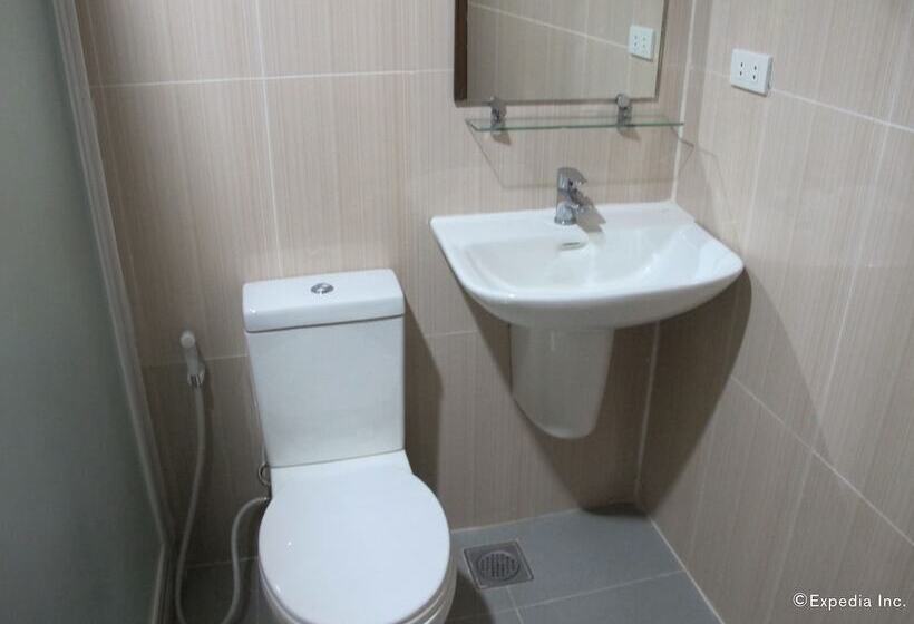 디럭스 스튜디오, Sea Jewel Beach Resort Puerto Galera