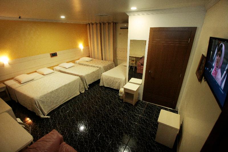 ファミリールーム, Tres Fronteiras