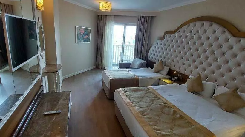اتاق استاندارد, Oz Hotels Side Premium