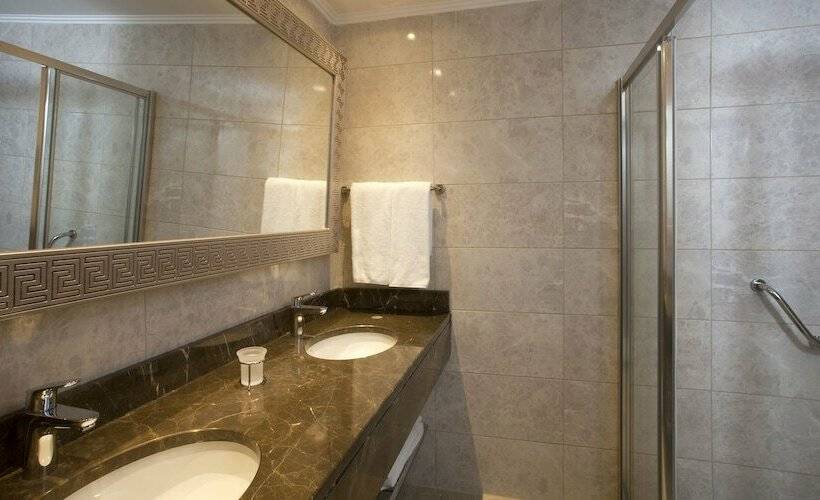 ファミリールーム, Oz Hotels Side Premium